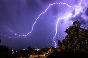 雷击